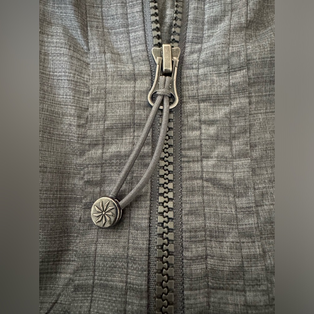 Athleta City Chic Water Resistant Windbreaker Rain Jacket‎ Medium. Lightweight. - Picture 5 of 9
